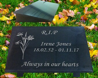 Granite Memorial Stone with Daffodil Design