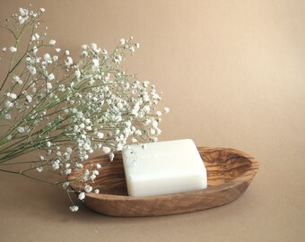 Olive Wood Rustic Soap Dish / Bathroom Soap Holder / Wedding Gift / Baby Shower Gift