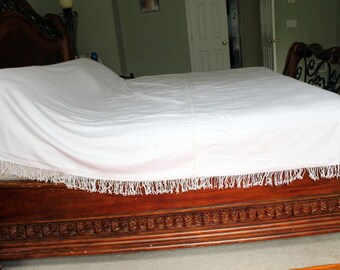100% Cotton King Size Blanket Bedspread Bed Cover Mint Condition minimalist decor picnic blanket handwoven wedding canopy backdrop