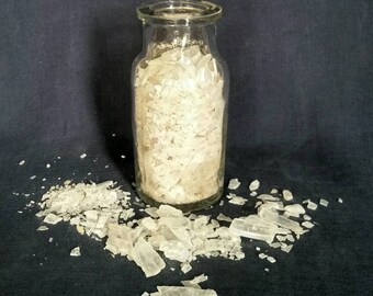 Small Selenite Crystal Chips / Glass Bottle w/Cork Raw Selenite Crystals / White Raw Crystal Selenite Gemstones / Selenite Gypsum Powder