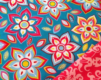 Insulated Casserole Carrier Bright Flowers on Blue, Personalization Available