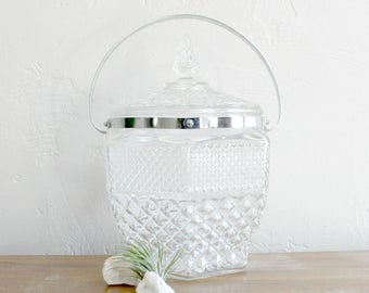 Cut Glass Ice Bucket, Pressed Glass Ice Bucket, Large Ice Bucket, Cookie Jar, Retro Barware, Bar Cart Accessory, Mid Century Bar, Glam Decor