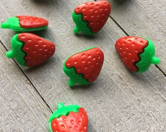 Buttons (B111) 10 Red Strawberry Plastic Shank 21x15mm Buttons for Sewing Crochet Knitting Crafting Scrapbooks