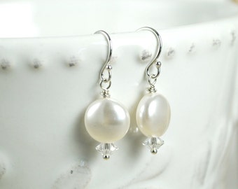 Pearl Bridal Earrings, White Swarovski Coin Pearl Earrings, Wedding Earrings, Bridal Drop Pearl Earrings, Pearl and Crystal Earrings, Simple