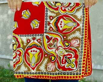 Red shawl Ukrainian shawl Russian shawl Vintage red shawl Floral scarf Stylish shawl Shawl with flowers Red scarf Soviet shawl Summer scarf