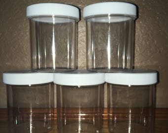 Five 4oz containers