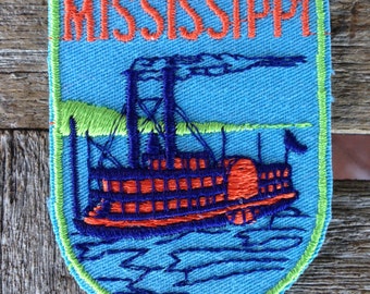 Mississippi Vintage Souvenir Travel Patch from Voyager