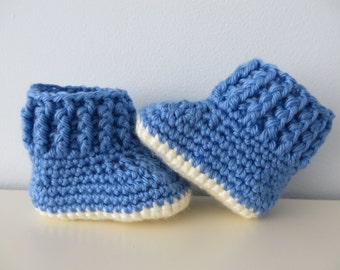 Crocheted Newborn/0-3 Months Boots Booties Slippers Blue Cream Baby Boy Baby Girl 3.25inch/8.3 cm sole length New Baby Baby Shower