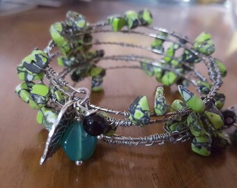 Turning over a new leaf Wrapped Wire bracelet