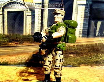 G.I. JOE, REPEATER (v1), Steadi-Cam Machine Gunner, Vintage Action Figure & Accessories by Hasbro, Vintage 1980s GI Joe Action Figure.