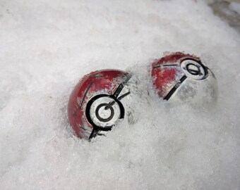 Pokeball Replica - Battle Damaged