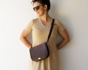 Vintage Brown Leather Purse / Distressed Leather Bag