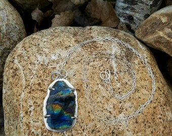 Sterling Silver Laboradorite Pendant