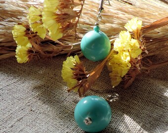 Turquoise dangle earrings Vintage beads balls 80s drop earrings Pierced Ears minimal chandelier earrings handmade