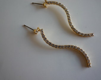 VINTAGE BRIDAL EARRING , J - 10