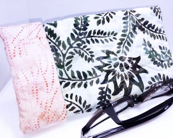Wide Sunglasses Case, glasses pouch, Quilted Glasses Case, Hidden Magnetic Snap, Roomy Glasses Case