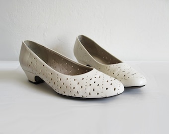 Vintage 1980s White Summer Heels 80s
