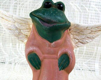 Frog Angel Figurine / Handmade Ceramic Angel / Frog Statue / Angel Statue / Frog Figurine / Angel Decor / Frog Decor / Angel Gift