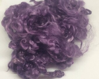 Blue Faced Leicester curls / locks, Hand dyed soft purple 10g