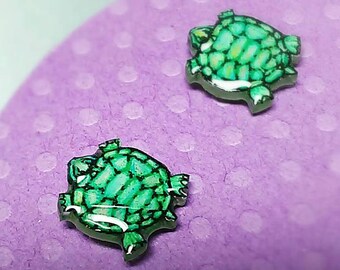 Tiny turtle stud earrings, tortise earrings, miniature turtles, shrinky dinks, resin stud earrings, green turtle, chicorydellarts, acrylic