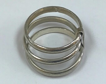 Vintage 925 Sterling Silver Stack-able Women's Ring!! Size 9