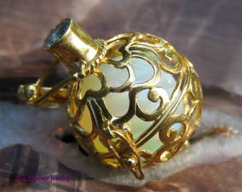 18kt Gold on Silver Pendant with Opalite Sphere Ball ( basket style ) GBP-109-DG