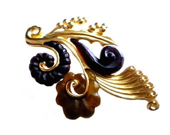 KARL LAGERFELD ~ Authentic Vintage Gold Tone Holly Leaves Ferns Brooch