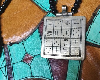 Tuareg Gri Gri Protection AMULET with TIFINAGH signs & Onyx Beads