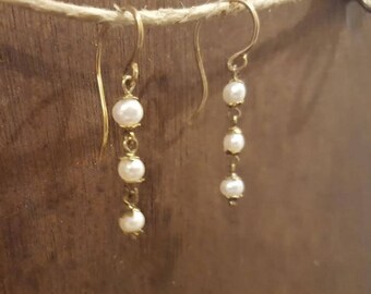 Freshwater Pearl Dangle Earrings