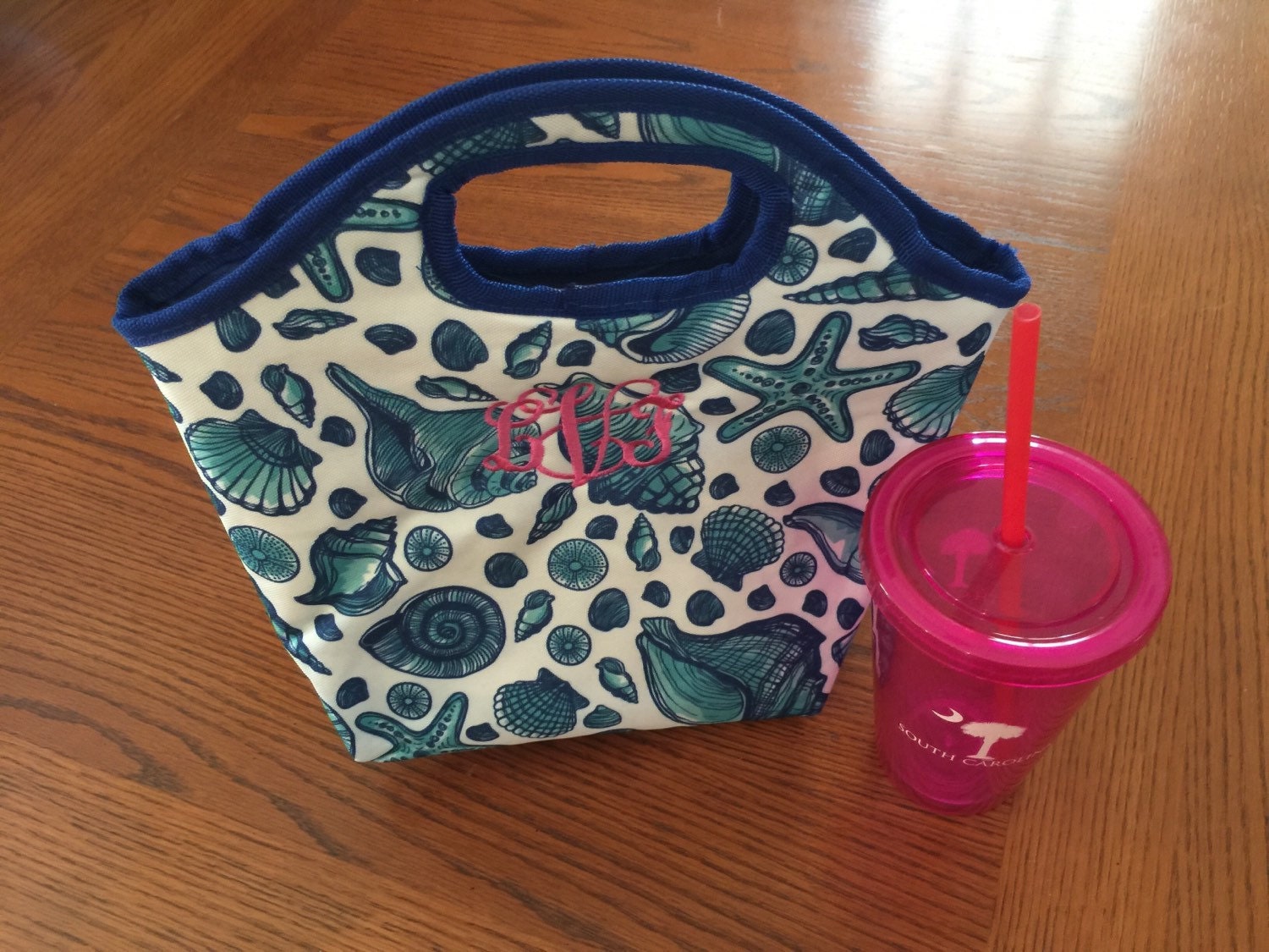 monogrammed insulated lunch bag