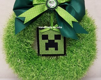 Knitted Tinsel Wreath Minecraft