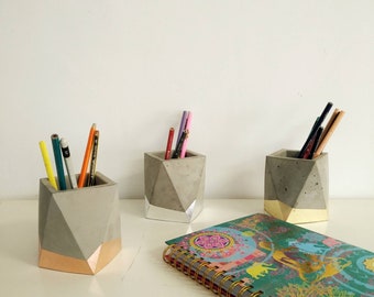 Gold Copper Silver Concrete Pencil Holder, Concrete Office Decor, Modern Office Desk, Office desk accessories, Pen Holder for Desk
