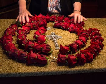 Extra Large 5-Decade Rosary made from 53 Full-size Fresh Roses for Catholic Funerals and Special Occasions