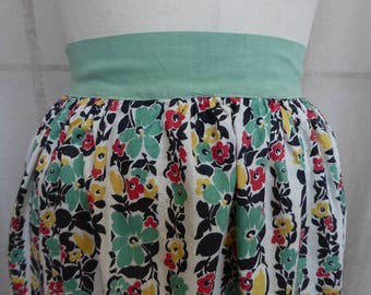 Vintage X-Long Cotton Floral Half Apron