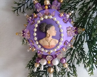 Regina the Queen beaded satin ornament