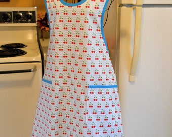 Women's Vintage Style Full Apron with Cherries