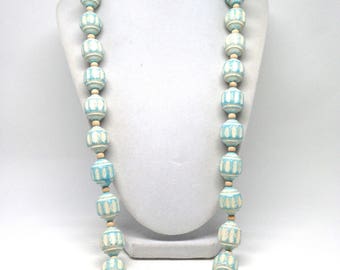 Vintage Estate Light Mint Green Chunky Bead Gold Tone Necklace