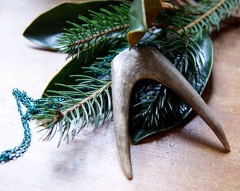 Fork Antler Tip Necklace with Vintage Green Enameled Chain