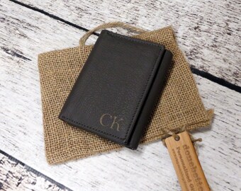 Personalized Tri-fold Mans Wallet - Monogram - Gifts for Men - Groomsmen Gift - Husband- Graduation - Leather - Monogrammed - Christmas