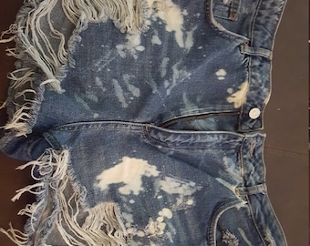Distressed Moto Highwaisted Shorts