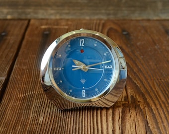 Vintage alarm clock Diamond 1980s steel made in Shanghai China ,blue shiny,Working condition!