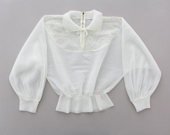 Vintage Blouse // White Sheer 40's Blouse // Lace Cropped Top // Tulip Top