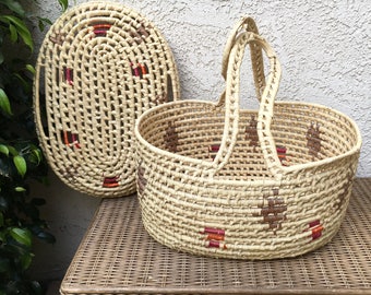 Vintage Moses Basket | Woven Lidded Basket | Newborn Photography Prop Nursery Decor | Large Craft Knitting Storage