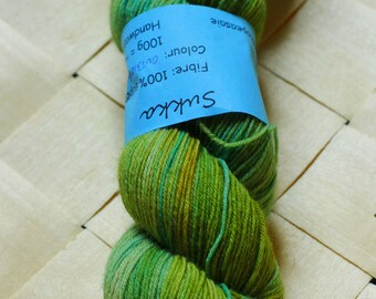 Handdyed Hopeasäie Sukka, Outsider 180