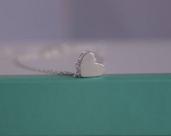 Dainty Heart necklace. Sterling Silver Necklace with Tiny Heart. Sterling Silver necklace. Heart necklace. Minimalist Layering necklace.