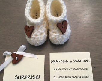 Pregnancy Announcement, Pregnancy Announcement Grandparents, Pregnancy Reveal Booties, Reveal Pregnancy