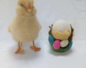 Eggstatic Easter Chick/ needle felted egg