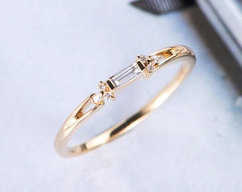 Baguette Cut Diamond Wedding Band Women Cluster Ring Antique Unique Promise Dainty Yellow Gold Stacking Anniversary Gift for Her