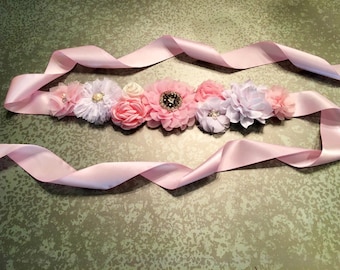 Baby Shower Sash, Pink and White Maternity Sash, Maternity Sash, Flower Girl Sash, Pregnancy Sash, belly band, all around sash, belly sash
