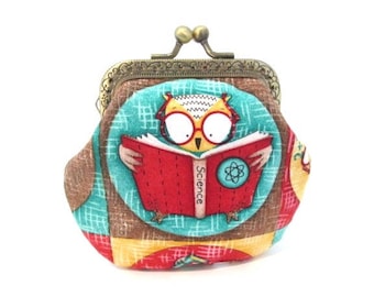 Owl change purse, clutch coin pouch, bronze kiss lock clasp purse, metal frame pouch, wise owl fabric bag